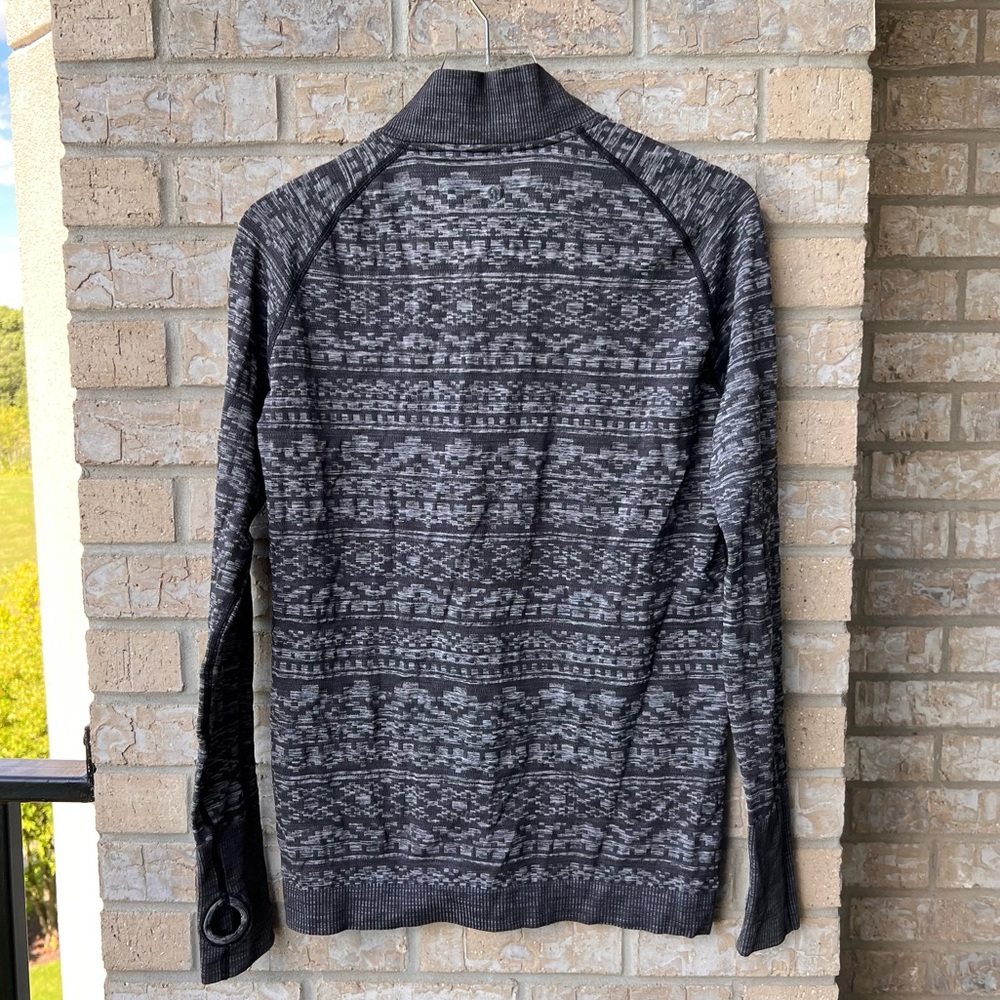 Lululemon Rest Less 1/4 Zip - Picture 5 of 6